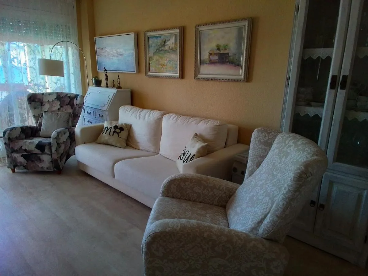 Precioso Apartamento Frente Al Mar En Salou Daire